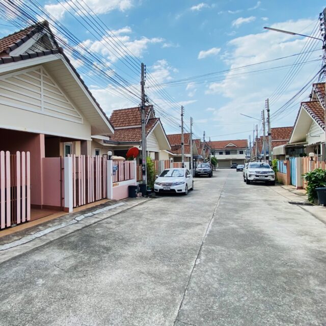 P007 House 2Bed Bath Chokchai Village 7 Soi Khao Noi  Rent 12000 Baht/month