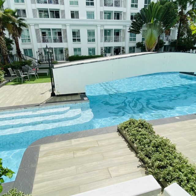 P056 The Orient Jomtien 1Bed 1Bath Pool Access Sale 2690000 Baht Rent 12000 Baht