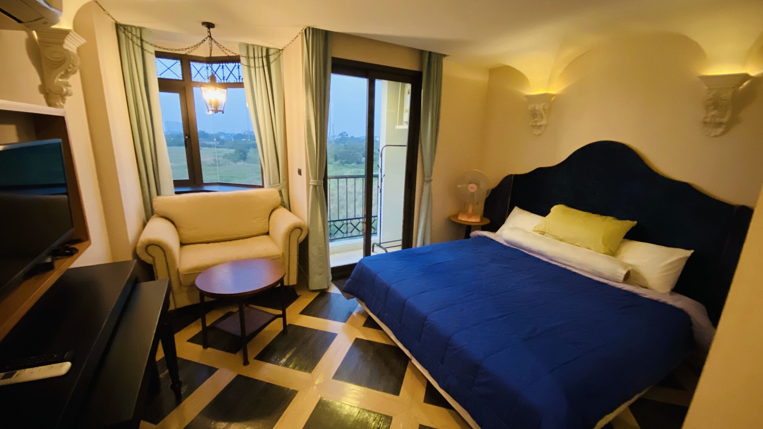 P067 Espana Condo Jomtien Studio for Rent 8000 Baht
