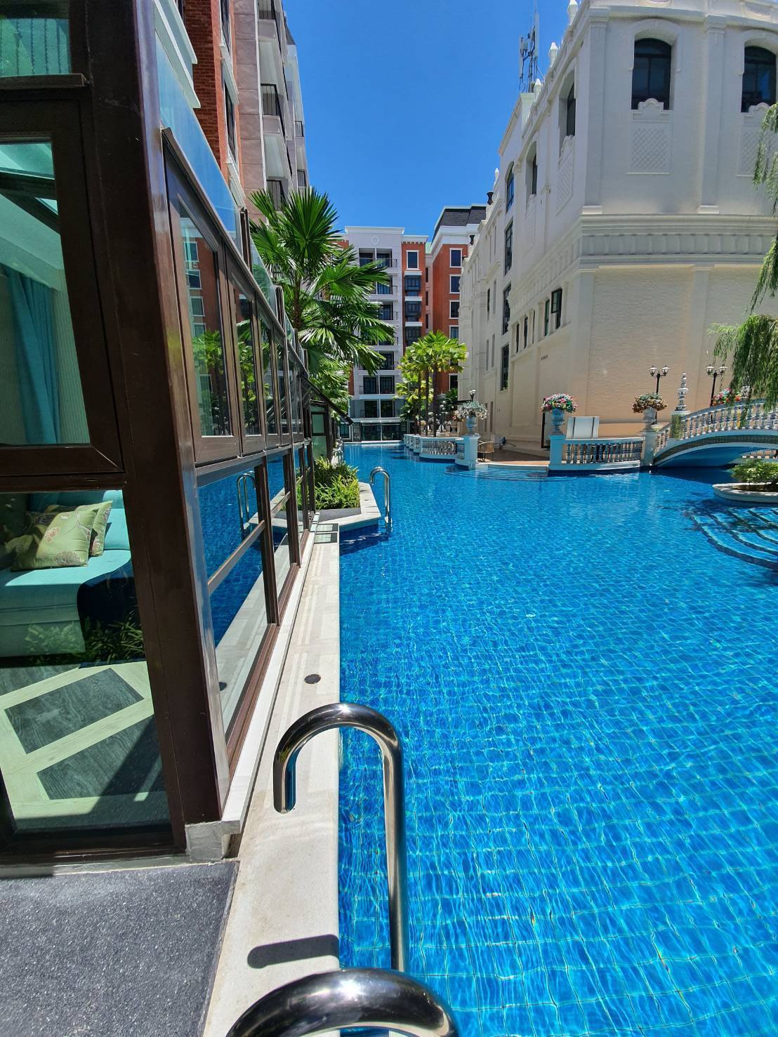 P071 Espana Condo Jomtien Pool Access Studio Sale 2890000 Baht