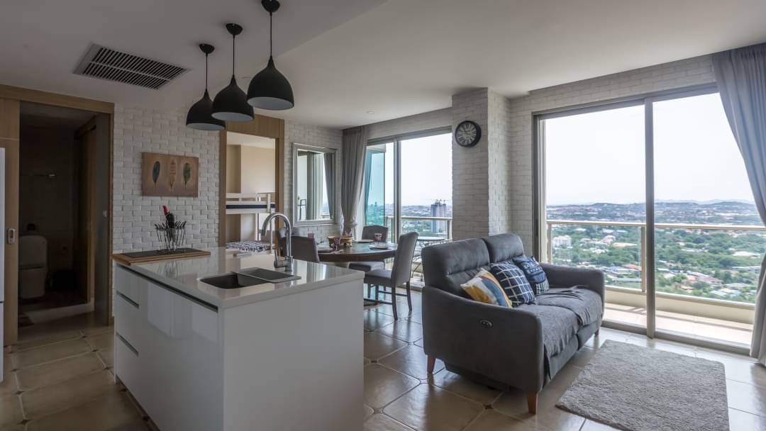 R141 Riviera Jomtien 2bed 2 bath 70sqm (city view) 40k per month (no pet) 45k per month (pet)